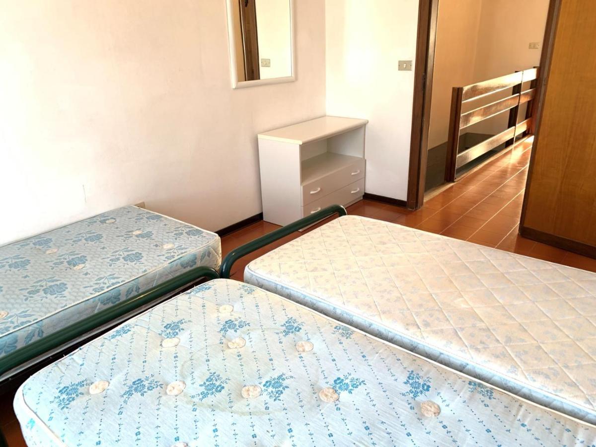 Residence Penelope - Walterigato Apartments Solo Per Famiglie Лідо-ді-Єзоло Екстер'єр фото